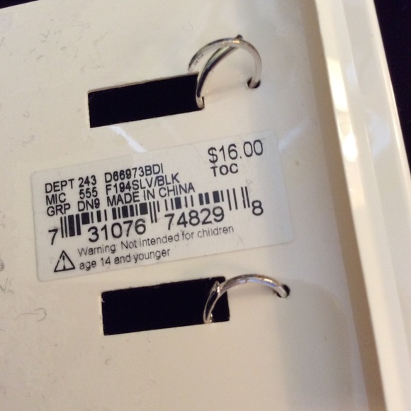 Dillard’s NWT Charcoal Grey Diamond Halo Earrings - Picture 4 of 4